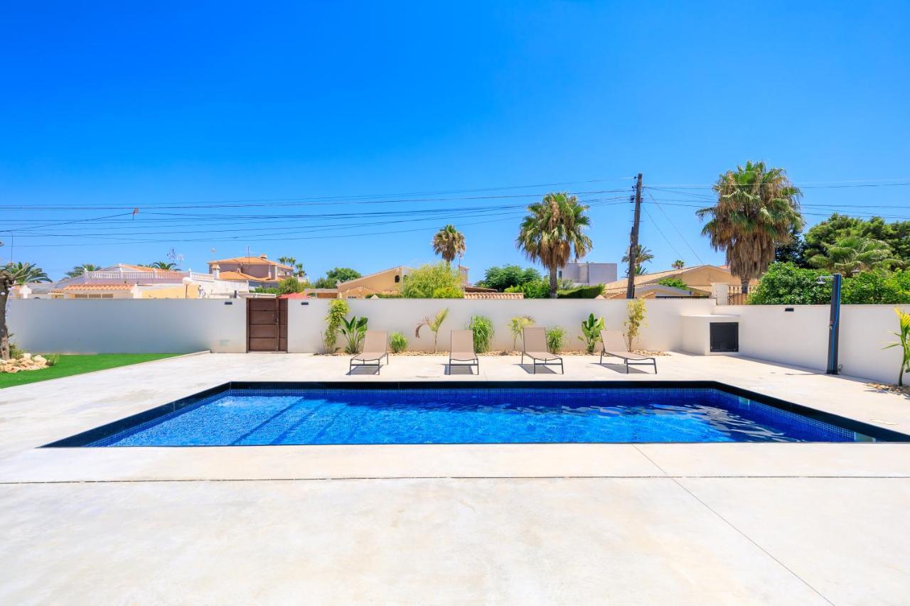 Villa Mi Luna Torrevieja Exterior photo